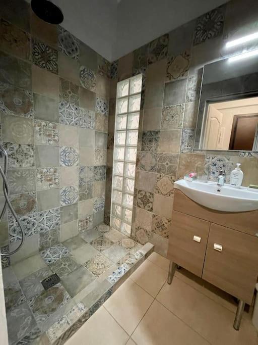 Kato Patisia Studio With Balcony เอเธนส์ ภายนอก รูปภาพ